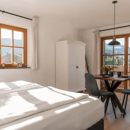 Alpenbluete Reit im Winkl